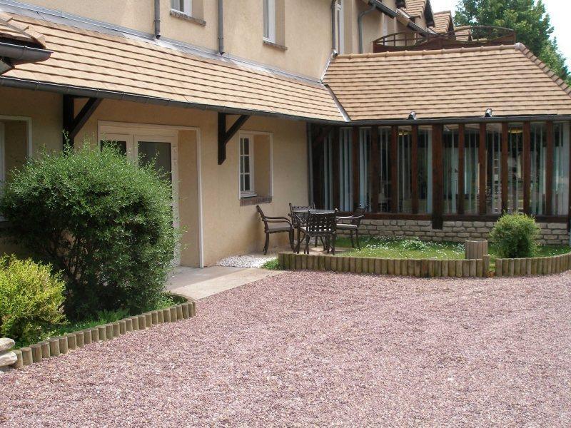Karma La Residence Normande Connelles Εξωτερικό φωτογραφία